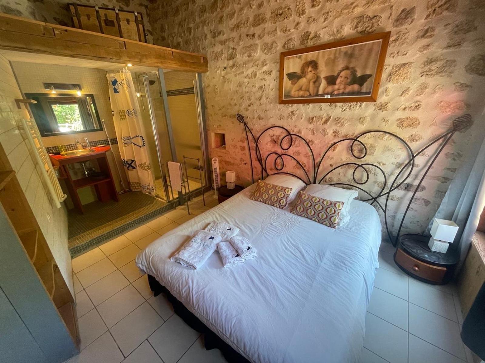 Hotel Domaine TerrOcéane à La-Gripperie-Saint-Symphorien Extérieur photo