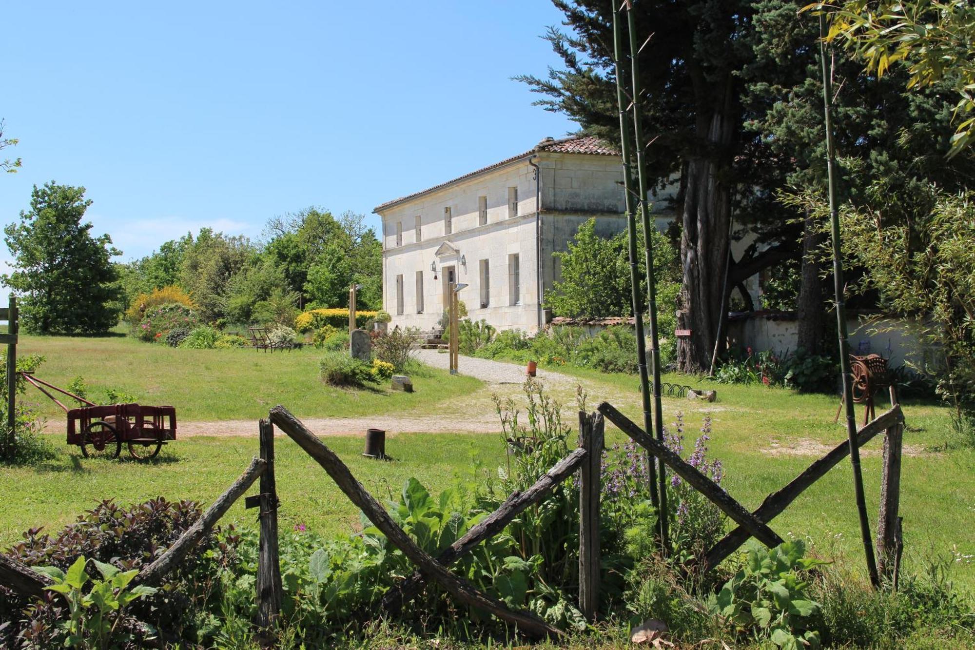 Hotel Domaine TerrOcéane à La-Gripperie-Saint-Symphorien Extérieur photo